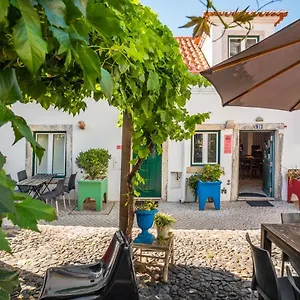 Pensionat Casa Do Patio By Shiadu, Lisboa